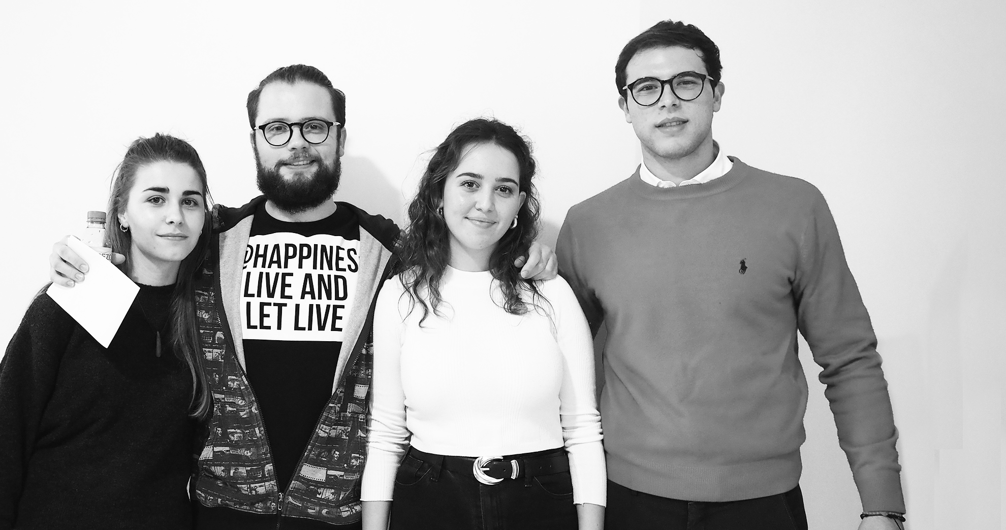 Equipo ganador de la #hackatondiaE de Creatividad y Negocio 2019